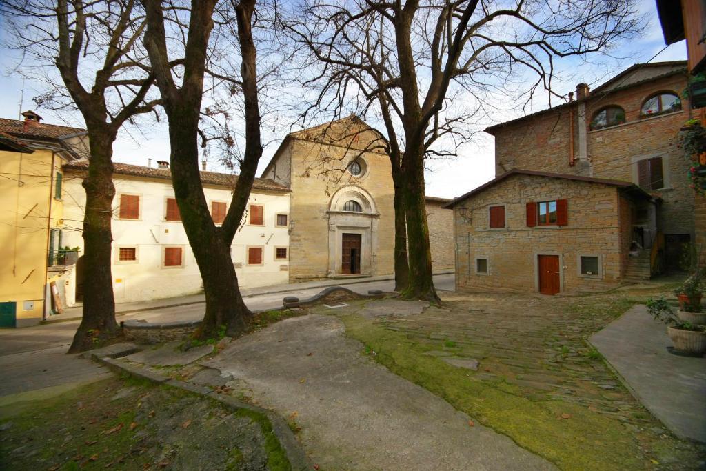 La Locanda Della Campanara Santa Sofia Exterior photo